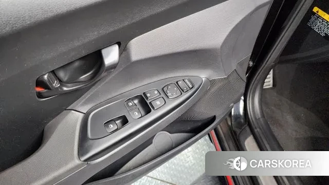 Hyundai Veloster (JS) id 3060127 из Кореи 8