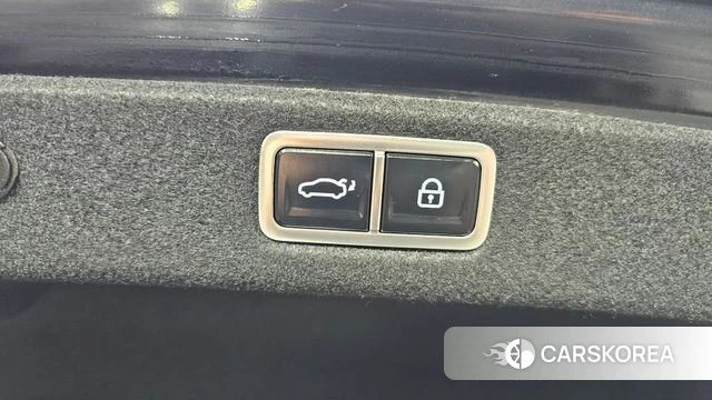 Hyundai Grandeur Hybrid (GN7) id 4223404 из Кореи 8