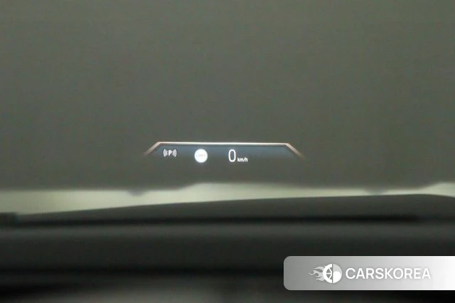 BMW 7 Series (G70) id 3919628 из Кореи 8