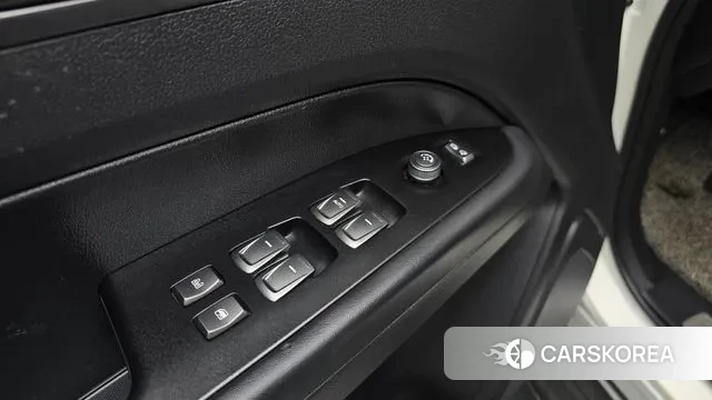 Ssangyong The New Rexton Sports Cannes id 3453142 из Кореи 8