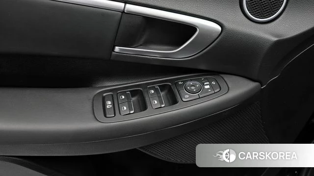 Hyundai Sonata (DN8) id 3922823 из Кореи 8