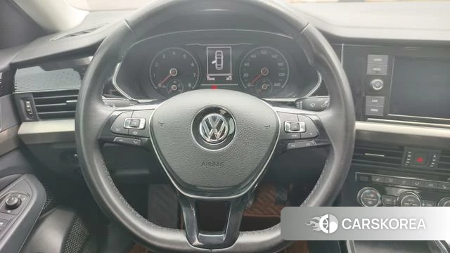 Volkswagen Passat id 3856289 из Китая 8
