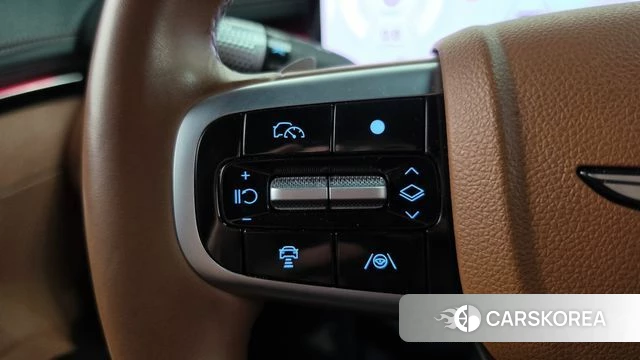 Genesis GV70 id 4847617 из Кореи 8