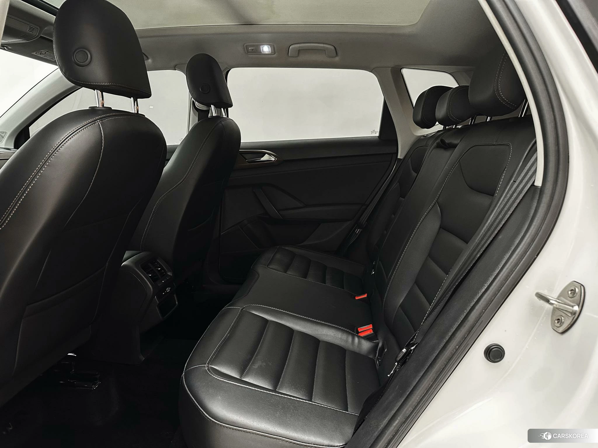Volkswagen Tharu id 4514836 из Китая 8