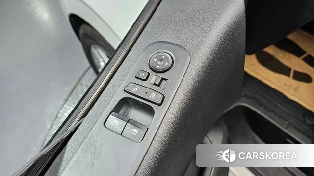 Hyundai Staria id 4529438 из Кореи 8