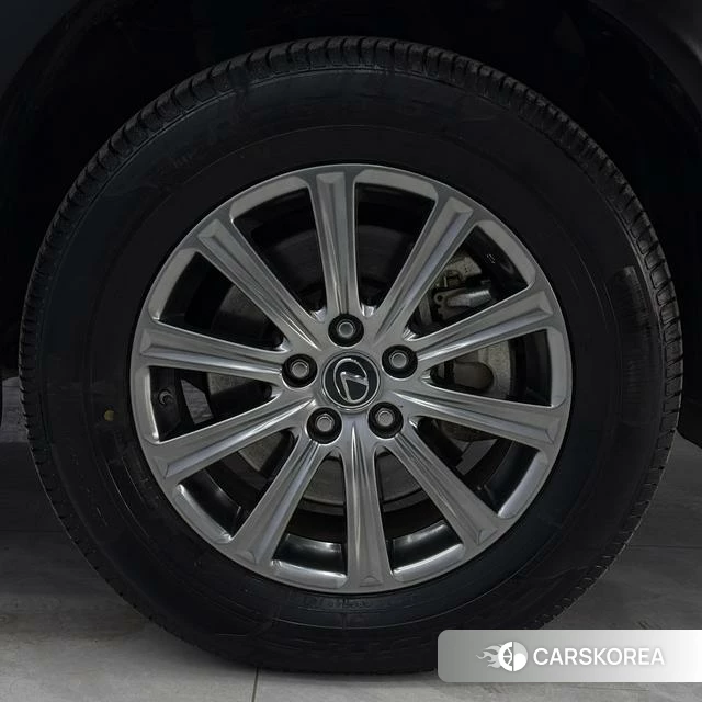 Lexus NX id 4259230 из Китая 8