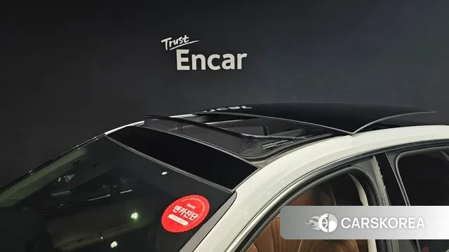 Hyundai Grandeur (GN7) id 3120097 из Кореи 8