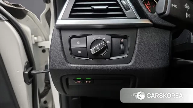 BMW 3 Series (F30) id 3754732 из Кореи 8