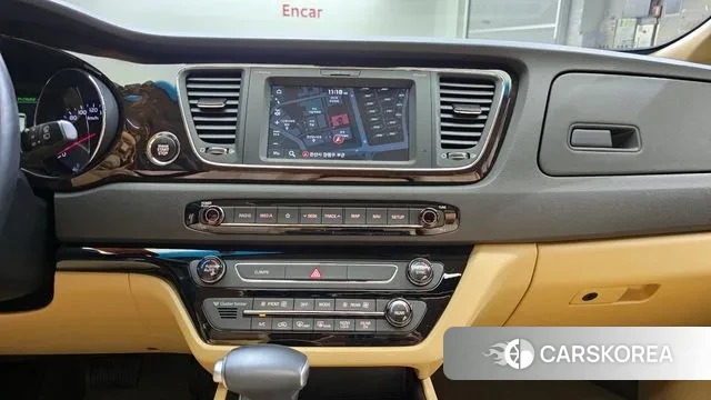 Kia The New Carnival id 2961465 из Кореи 8