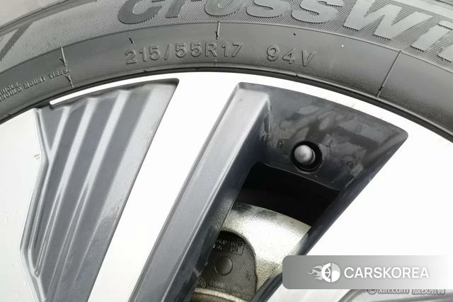 Volkswagen Passat PHEV id 4264109 из Китая 8