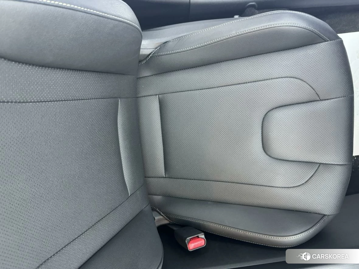 Hyundai Elantra id 4406036 из Китая 8