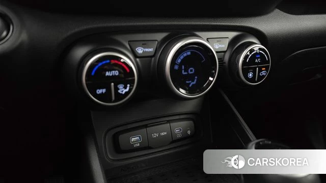 Hyundai Venue id 4629942 из Кореи 8