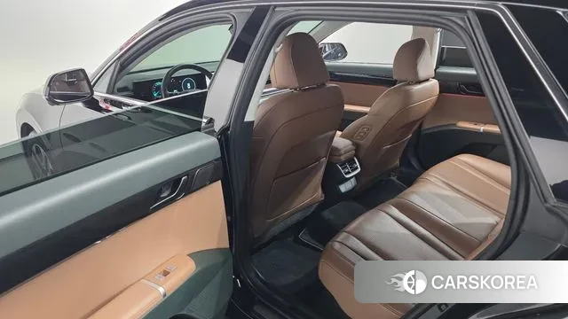 Hyundai Grandeur Hybrid (GN7) id 3770507 из Кореи 8