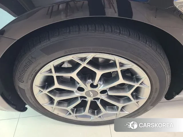 Genesis G80 (RG3) id 3054966 из Кореи 8