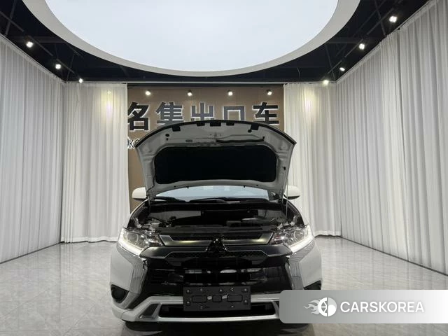 Mitsubishi  Outlander id 4208040 из Китая 8