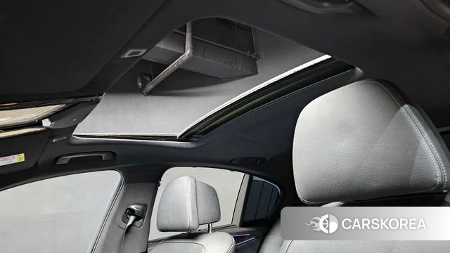 BMW 5 Series (G30) id 4376427 из Кореи 8