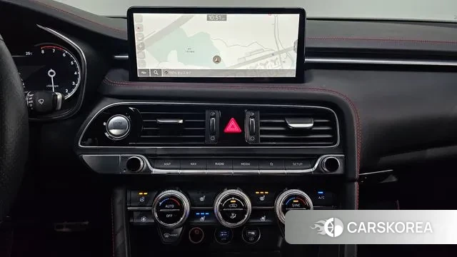 Genesis The New G70 id 2985520 из Кореи 8