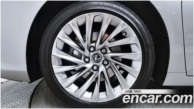 Lexus ES300h 7th generation id 2955379 из Кореи 8