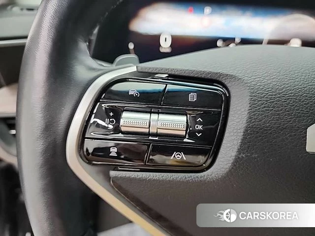 Kia K8 id 4567386 из Кореи 8