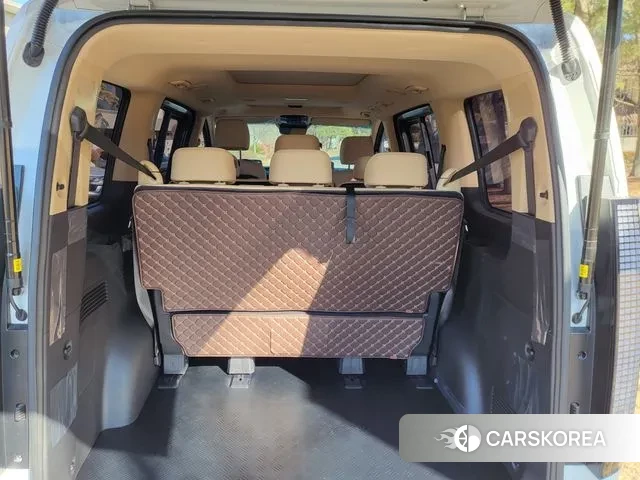 Hyundai Staria id 3618969 из Кореи 8