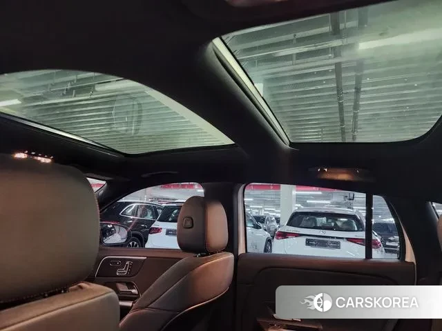 Mercedes-Benz GLA - Class H247 id 3745178 из Кореи 8