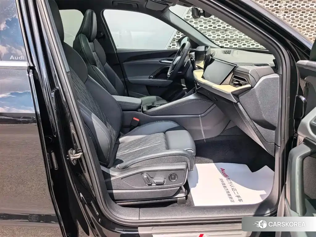 Audi Q5L id 4664397 из Китая 8
