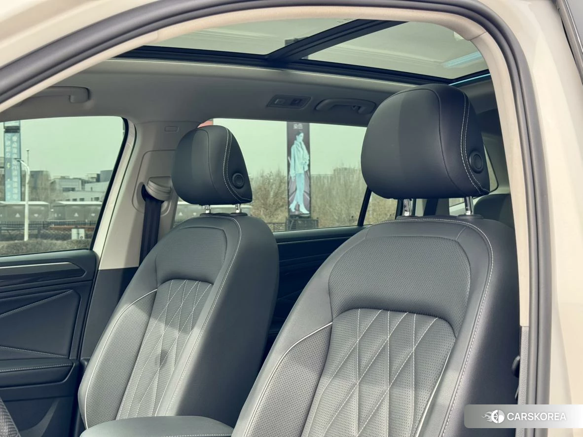 Volkswagen Tiguan L id 4479520 из Китая 8