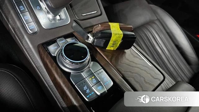 Genesis G90 id 3795265 из Кореи 8