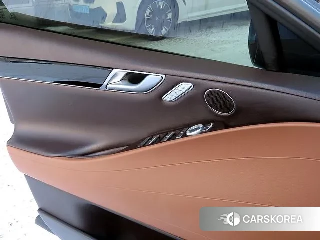 Genesis G80 (RG3) id 3597908 из Кореи 8