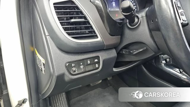 Kia Seltos id 4625639 из Кореи 8