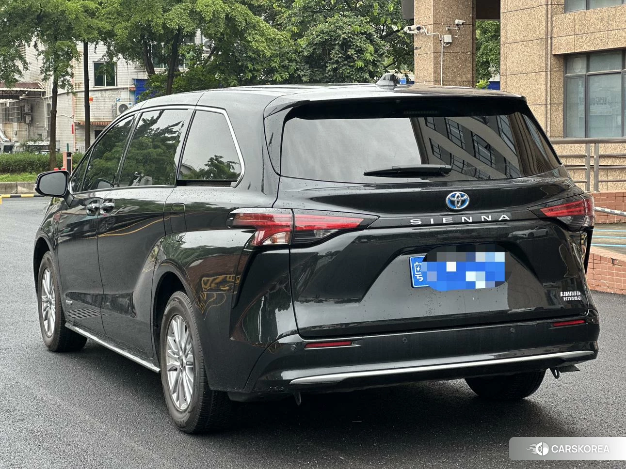 Toyota Sienna id 4514014 из Китая 7
