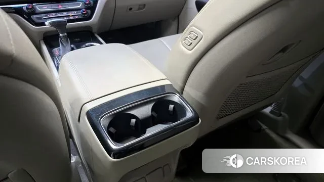 Kia The New Carnival id 3766682 из Кореи 8