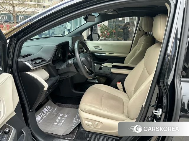 Toyota Saina id 4301760 из Китая 8