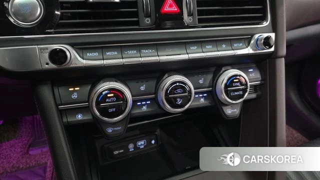 Genesis G70 id 4794715 из Кореи 8