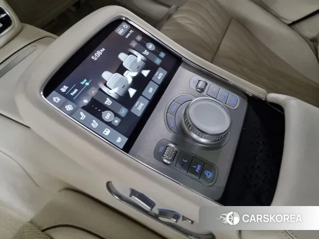 Genesis G90 (RS4) id 3619045 из Кореи 8