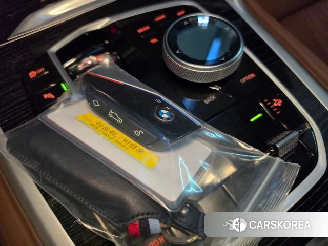 BMW X6 (G06) id 3882957 из Кореи 8