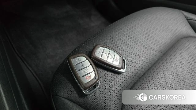 Hyundai Avante AD id 4568671 из Кореи 8