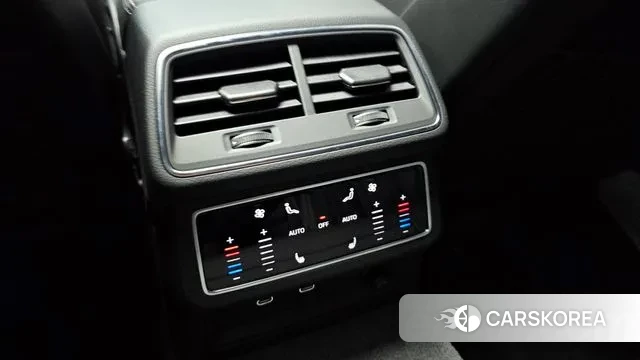 Audi A7 (4K) id 3502421 из Кореи 8