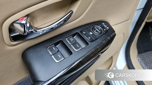 Kia The New Carnival id 3636589 из Кореи 8