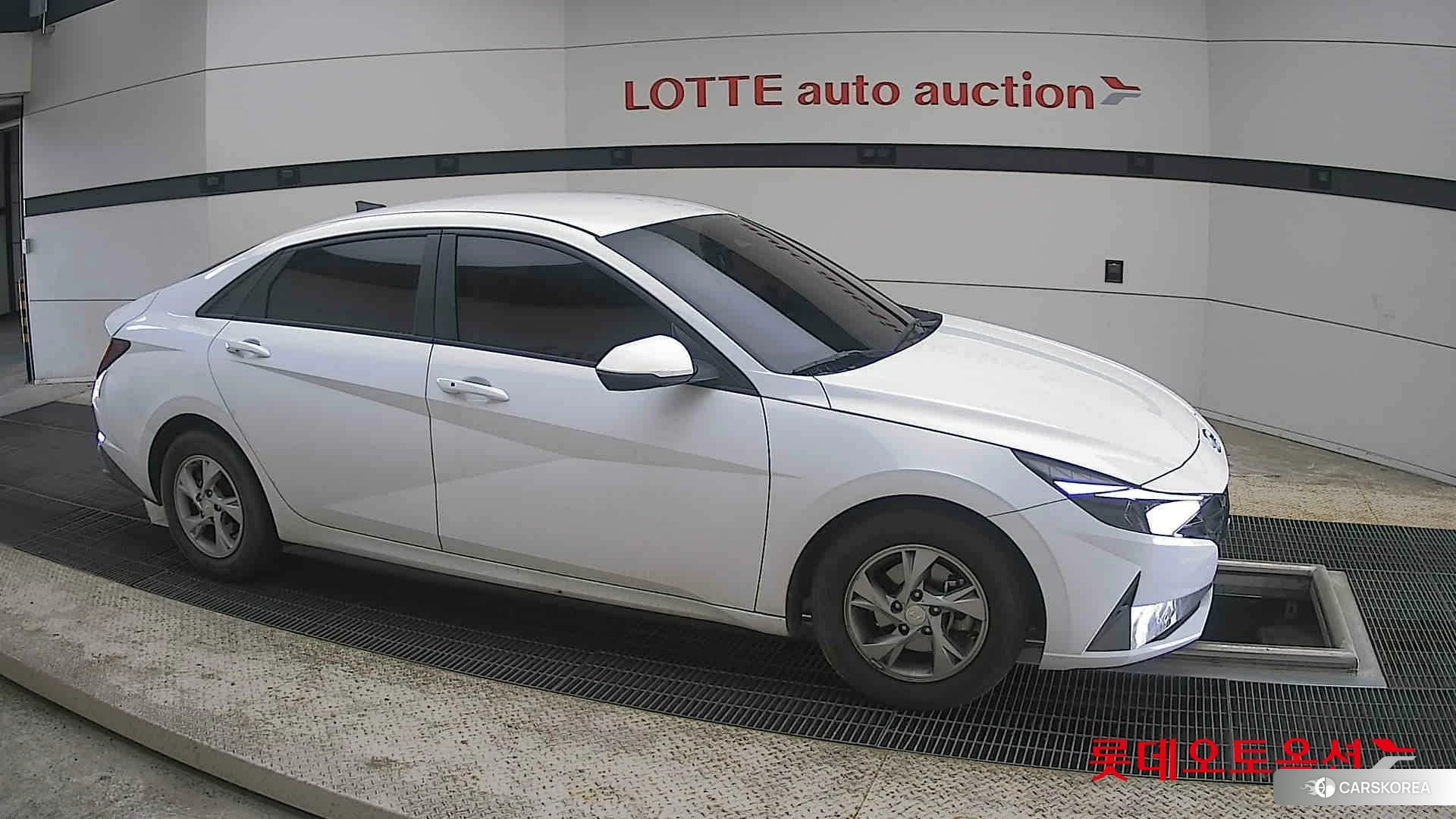 Hyundai Avante id 4289406 из Кореи 8