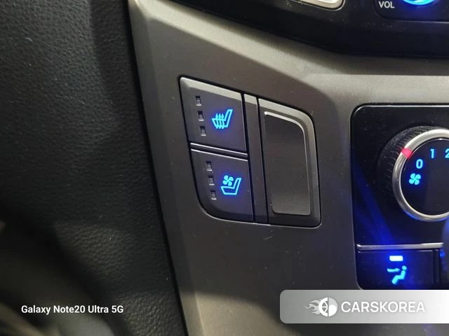 Hyundai The New Grand Starex id 3893237 из Кореи 8