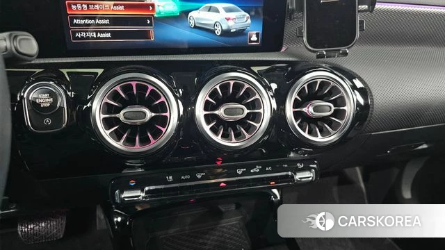 Mercedes-Benz A-Class W177 id 4410112 из Кореи 8
