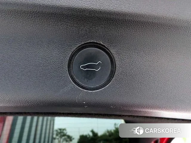 Tesla Model Y id 3305311 из Кореи 8