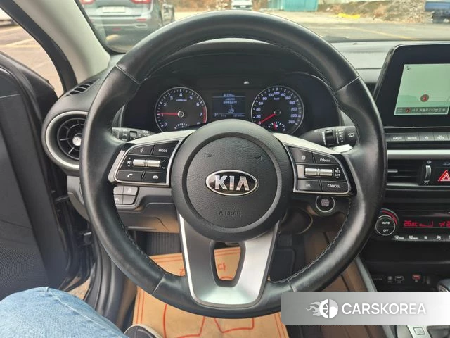 Kia Come New K3 id 3845344 из Кореи 8
