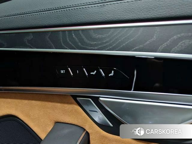 Audi A8 id 4271360 из Китая 8