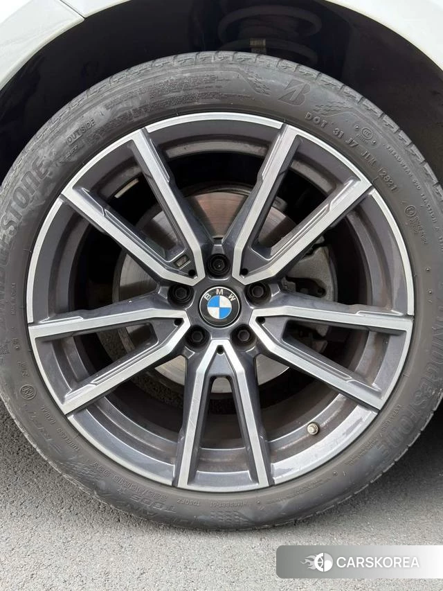 BMW 3 series id 4273679 из Китая 8