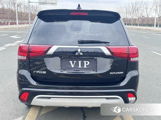 Mitsubishi  Outlander id 3944948 из Китая 8