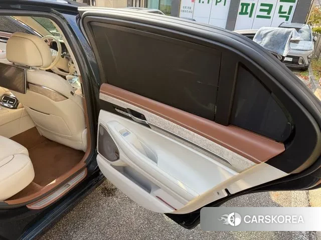 Genesis G90 id 3288633 из Кореи 8