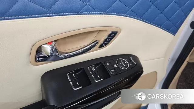 Kia The New Carnival id 3344623 из Кореи 8