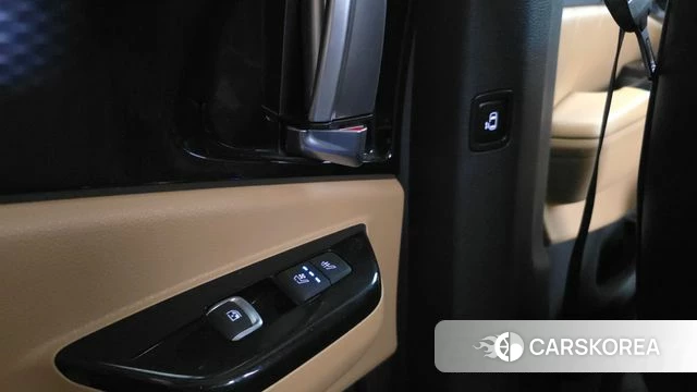 Kia Carnival 4th generation id 4304201 из Кореи 8